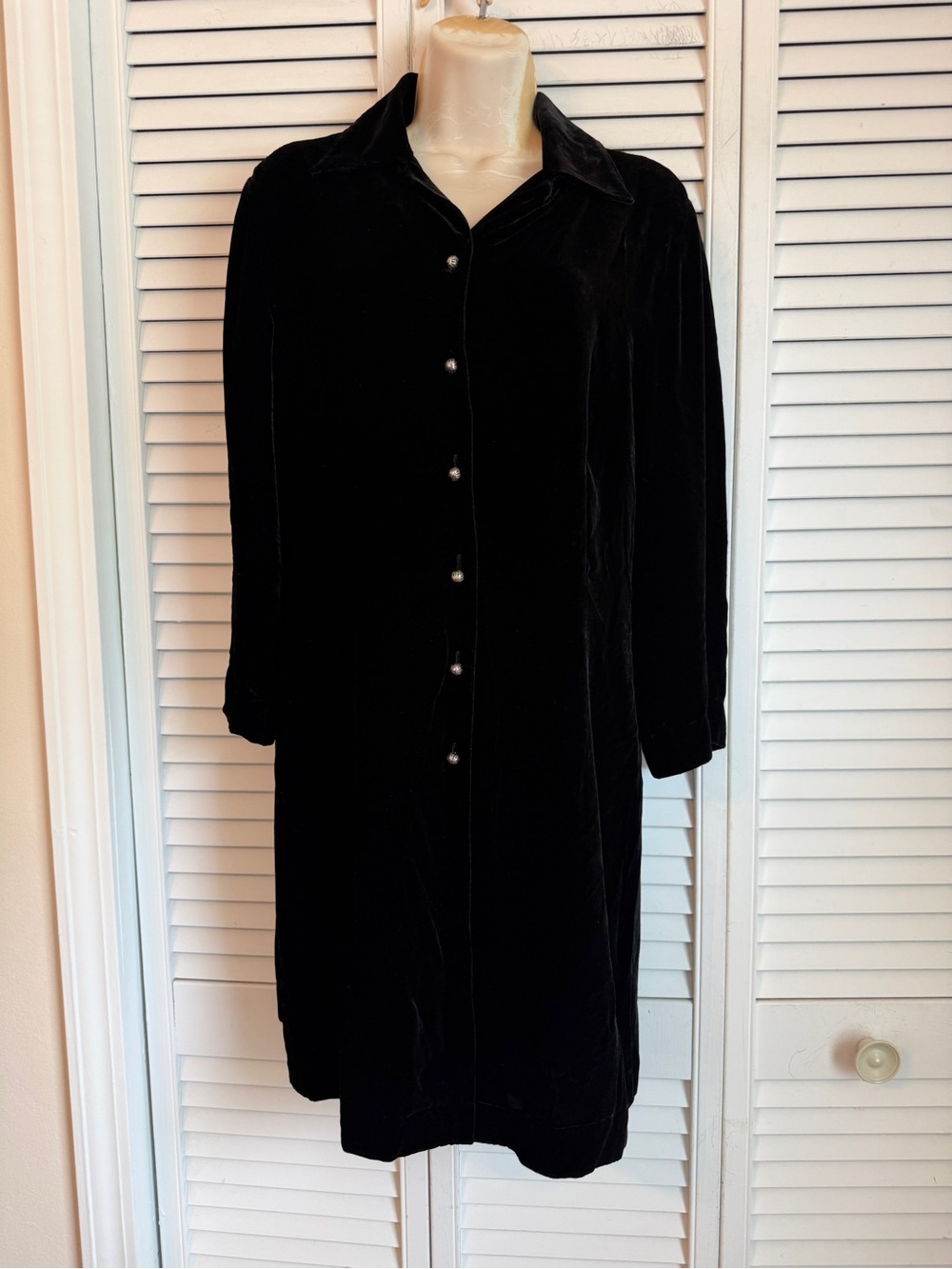 VTG J. Jill Black Velvet Lace Silk Blend Button-Up Tunic Dress Medium Whimsigoth
